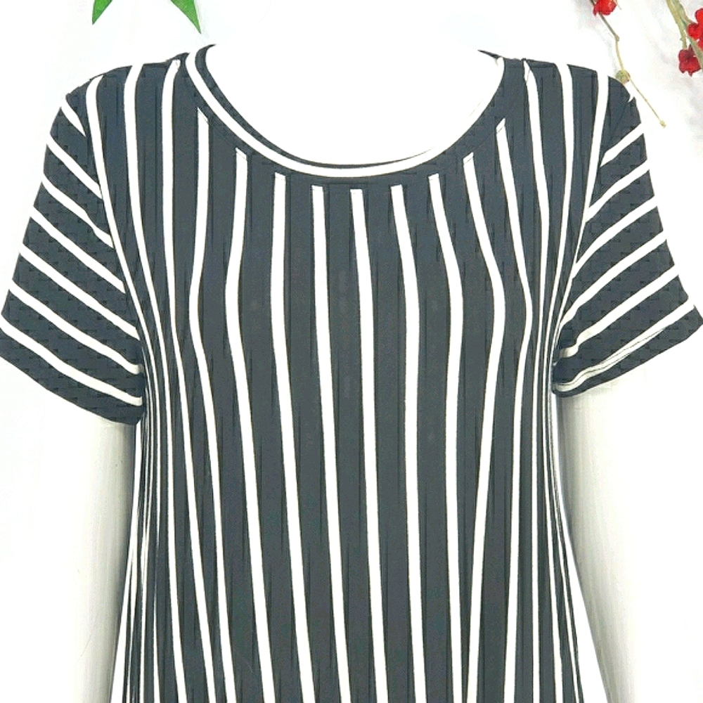 NWT Black & Ivory Striped Knit Midi Dress - Picture 7 of 9